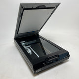 Epson Perfection V550 Photo Scanner Film Color 6400 dpi w/ Accessories J252B