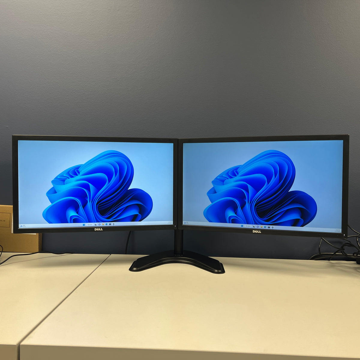 Dual 23 24 Monitors With Stand Dynamic Computer Surplus dual-23-24-monitors-with-stand-dynamic-computer-surplus