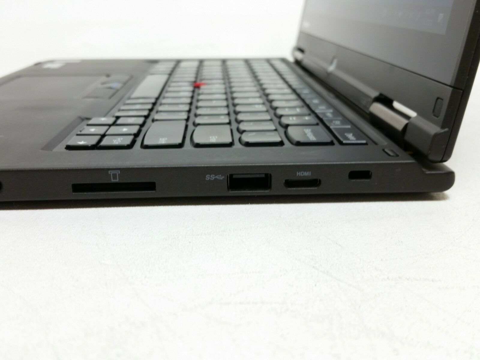 Lenovo ThinkPad Yoga 12 – I5-5200U, 8GB RAM, 256GB SSD, Touchscreen, Win10 Pro, Usato - 2