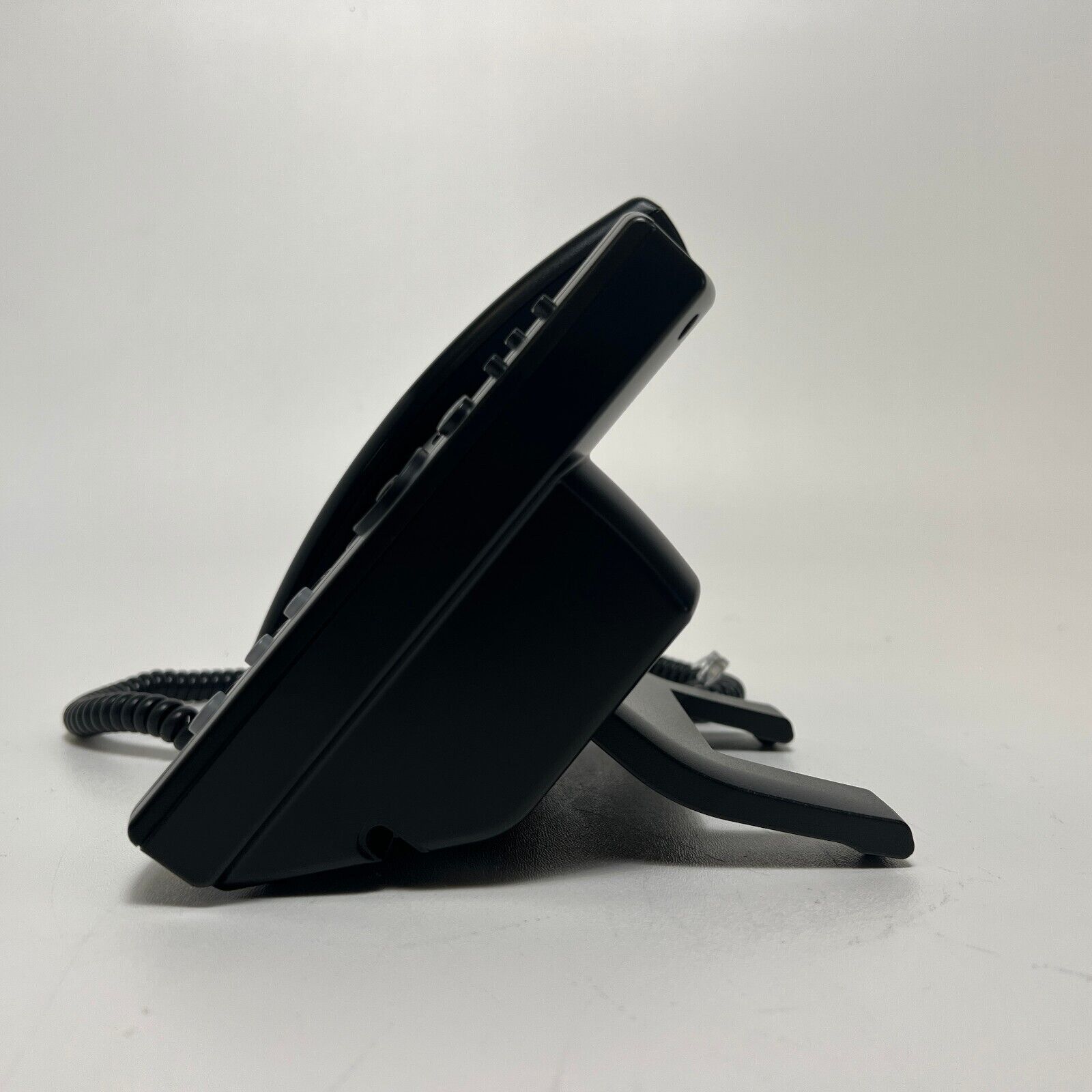 Telefono IP VVX-301 Poly 2200-48300-025 sello la última incorporación a la Telefono IP VVX-301 Poly 2200-48300-025 sello la última incorporación a la