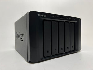 Synology DiskStation DS1515+ 5-Bay, Diskless. NOT WORKING. FOR PARTS ONLY.