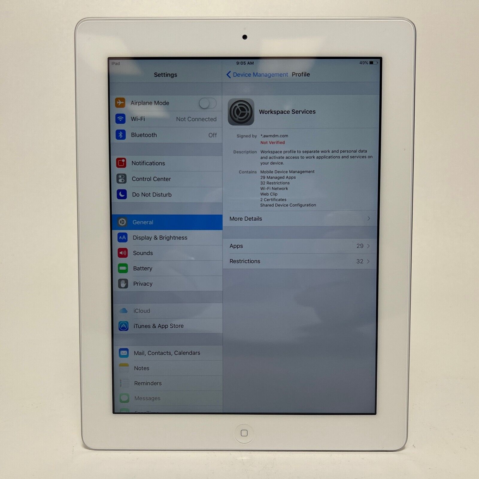 Apple iPad 3rd hotsell Generation 32GB in White