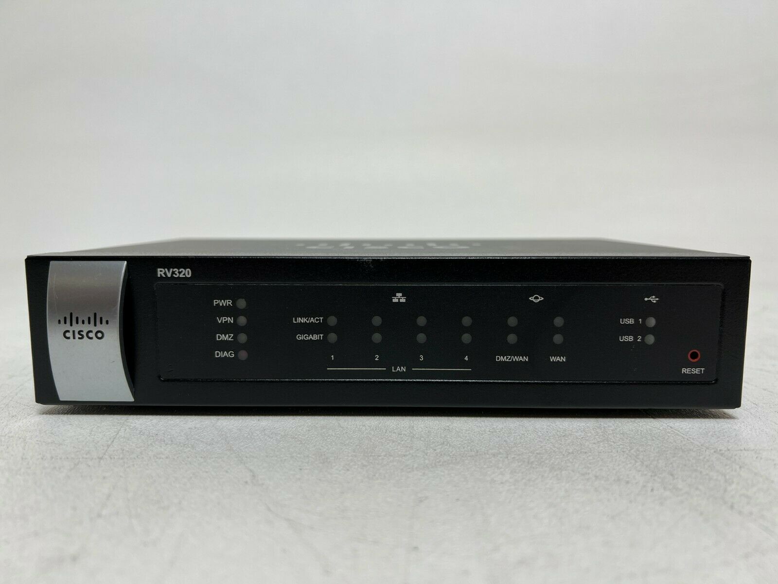 Cisco RV320 Gigabit Dual WAN VPN Router W/ AC Adapter – Dynamic