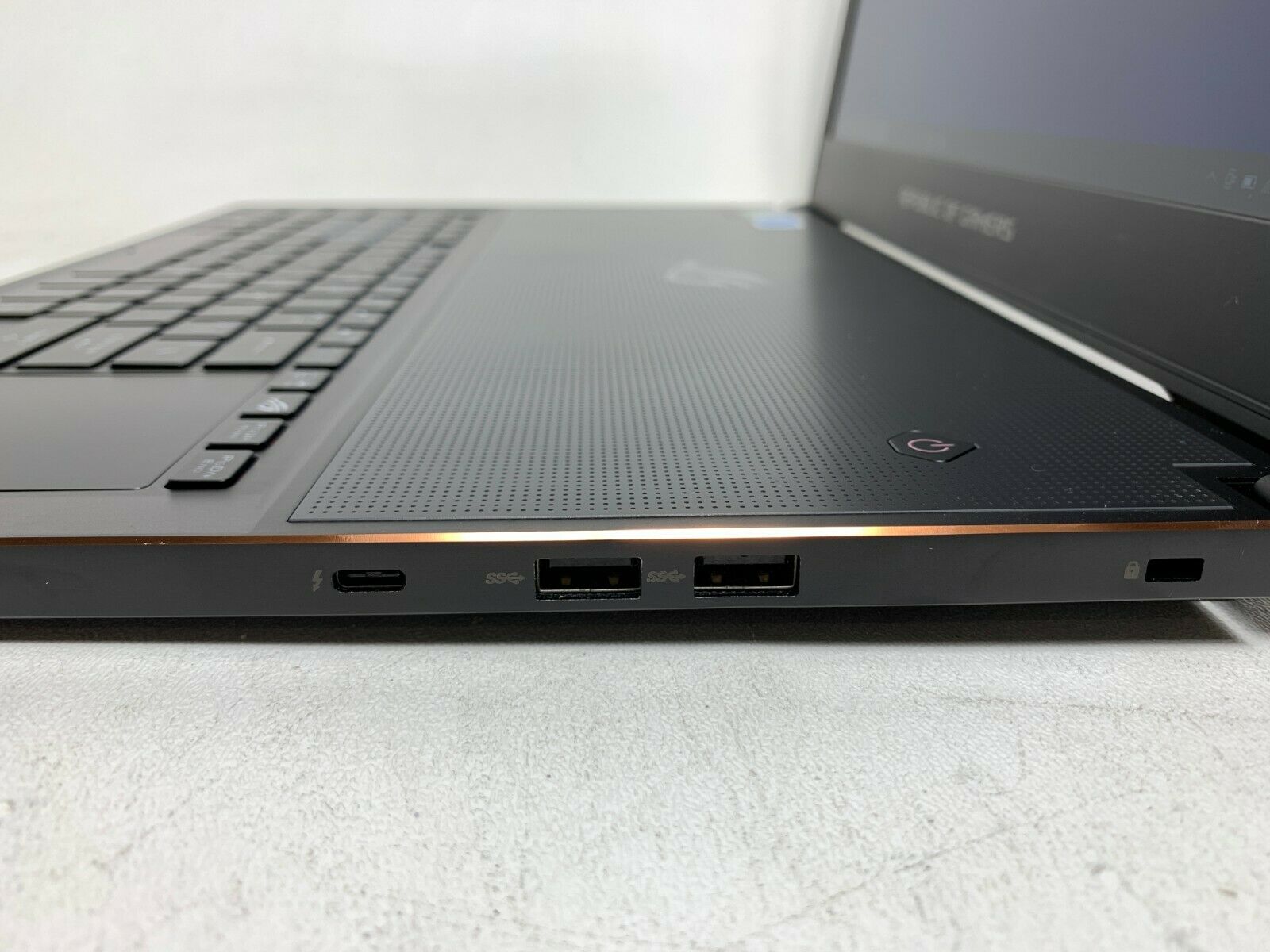 Asus rog zephyrus sales gtx 1080